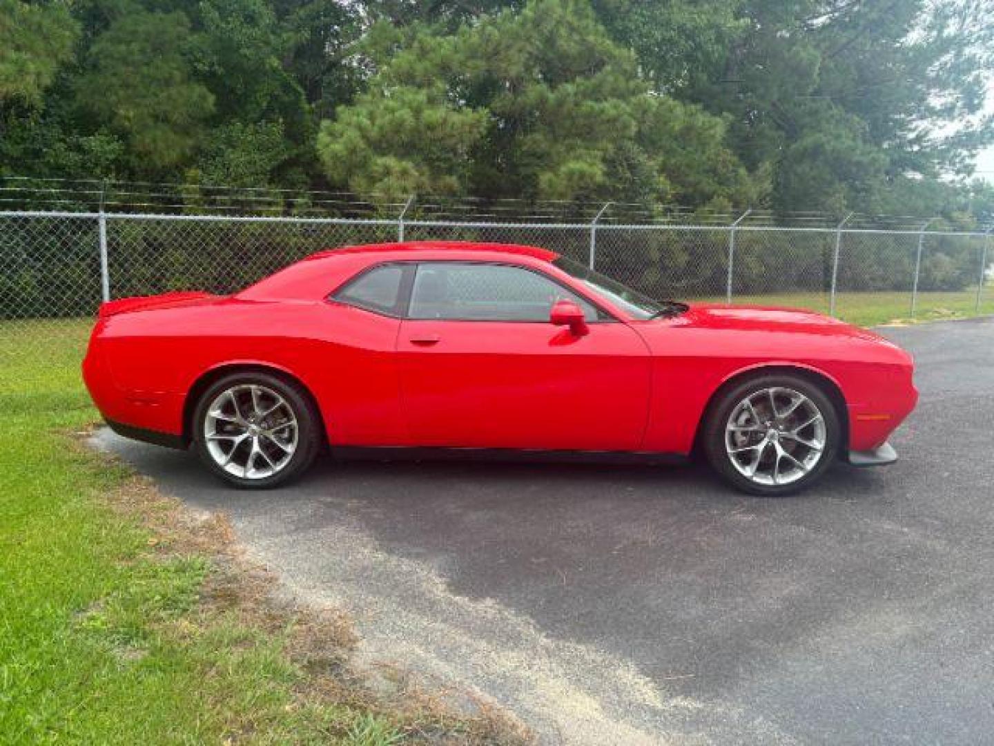 2022 Dodge Challenger GT (2C3CDZJGXNH) with an 3.6L V6 DOHC 24V engine, 8-Speed Automatic transmission, located at 9146 Ocean Hwy West, Calabash, NC, 28467, (910) 579-1110, 33.928635, -78.576157 - 2022 Dodge Challenger GT - Photo#3