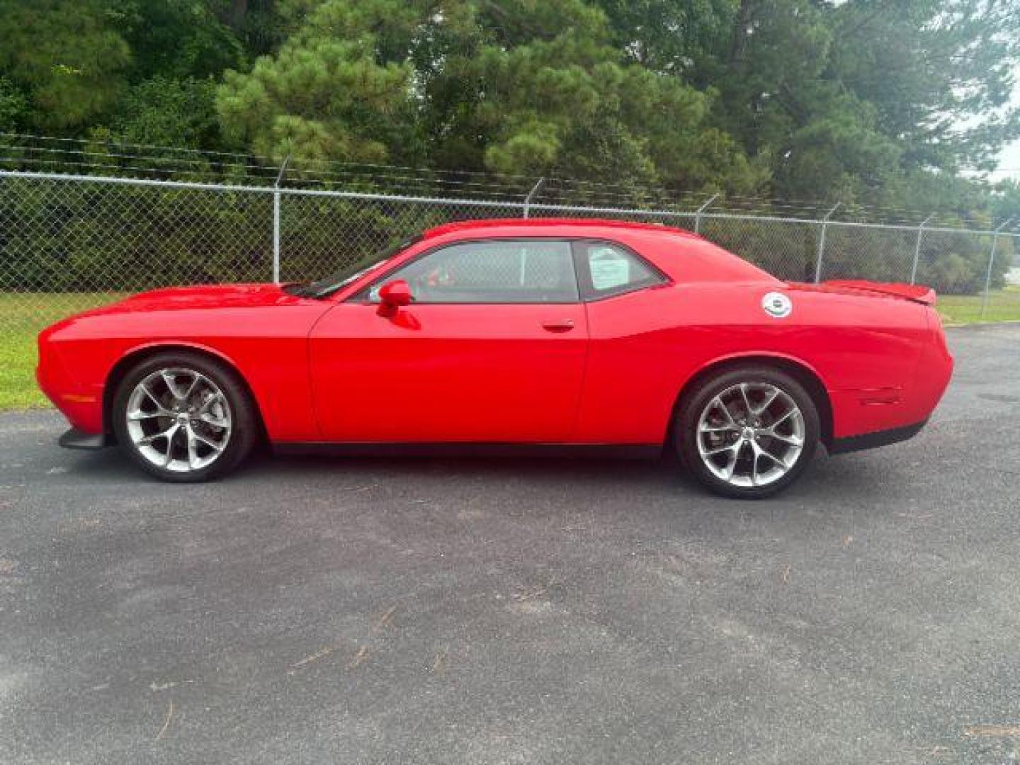 2022 Dodge Challenger GT (2C3CDZJGXNH) with an 3.6L V6 DOHC 24V engine, 8-Speed Automatic transmission, located at 9146 Ocean Hwy West, Calabash, NC, 28467, (910) 579-1110, 33.928635, -78.576157 - 2022 Dodge Challenger GT - Photo#4