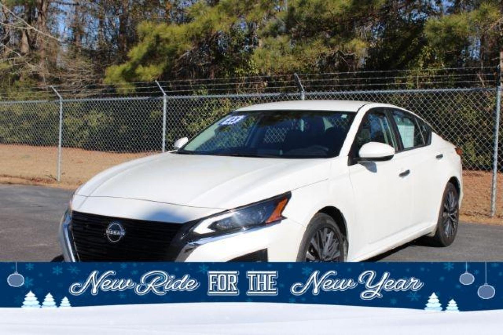 2023 Nissan Altima 2.5 SV (1N4BL4DV4PN) with an 2.5L L4 DOHC 16V engine, Continuously Variable Transmission transmission, located at 3598 James B White Hwy South, Whiteville, NC, 28472, (910) 642-3196, 34.294846, -78.732613 - 2023 Nissan Altima 2.5 SV - Photo#0