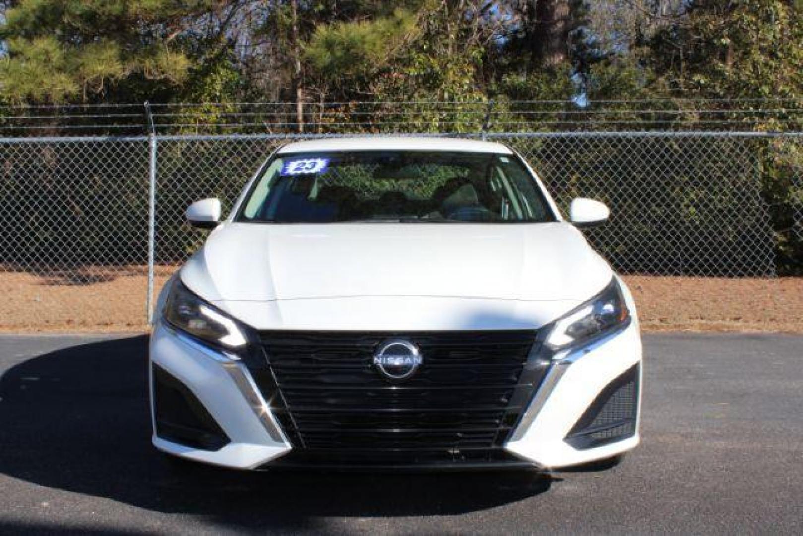 2023 Nissan Altima 2.5 SV (1N4BL4DV4PN) with an 2.5L L4 DOHC 16V engine, Continuously Variable Transmission transmission, located at 3598 James B White Hwy South, Whiteville, NC, 28472, (910) 642-3196, 34.294846, -78.732613 - 2023 Nissan Altima 2.5 SV - Photo#1