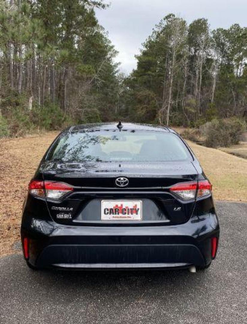 2021 /Black Toyota Corolla LE (5YFEPMAE0MP) with an 1.8L L4 DOHC 16V engine, Continuously Variabl transmission, located at 9146 Ocean Hwy West, Calabash, NC, 28467, (910) 579-1110, 33.928635, -78.576157 - 2021 Toyota Corolla LE - Photo#3