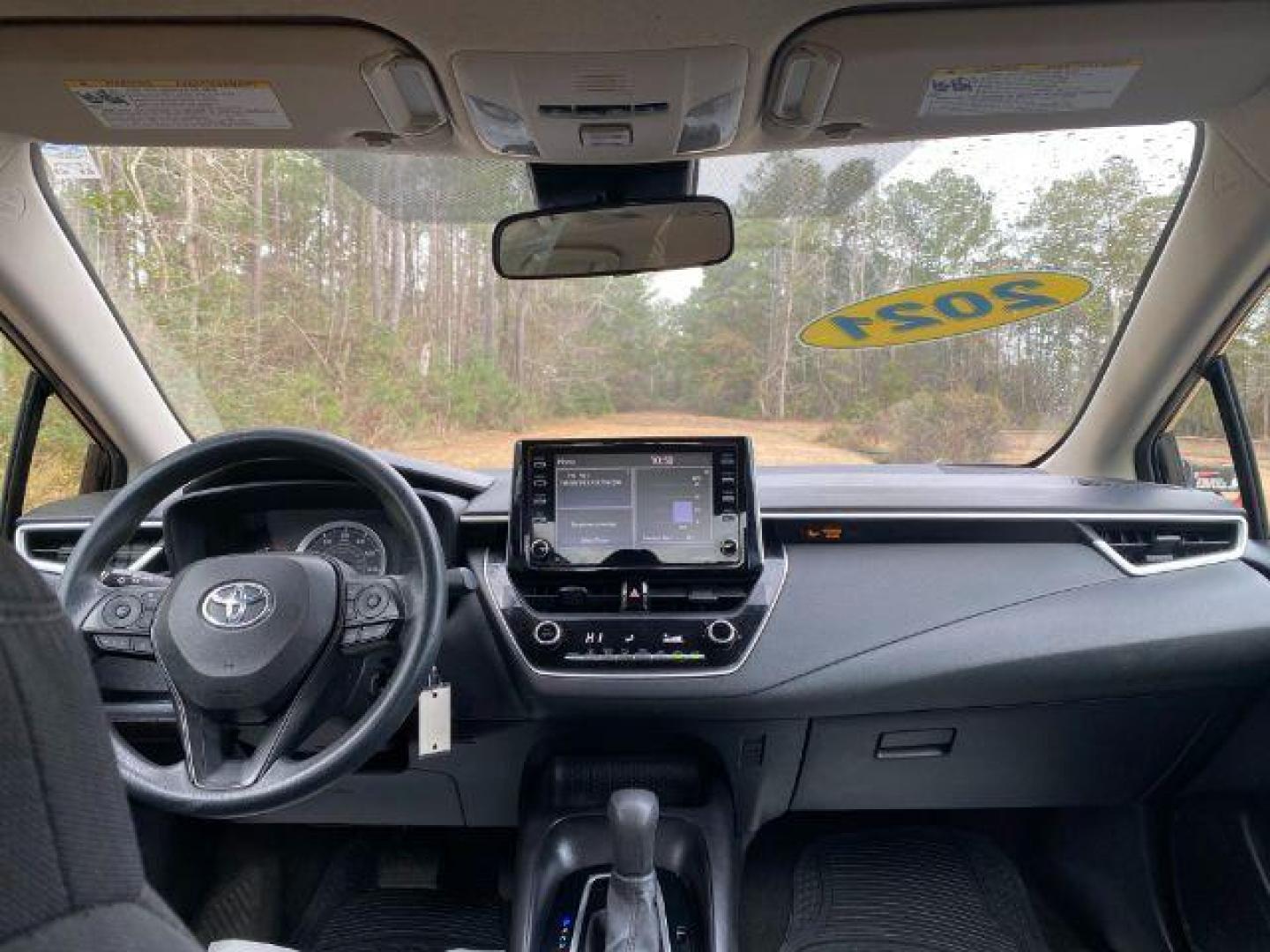 2021 /Black Toyota Corolla LE (5YFEPMAE0MP) with an 1.8L L4 DOHC 16V engine, Continuously Variabl transmission, located at 9146 Ocean Hwy West, Calabash, NC, 28467, (910) 579-1110, 33.928635, -78.576157 - 2021 Toyota Corolla LE - Photo#5