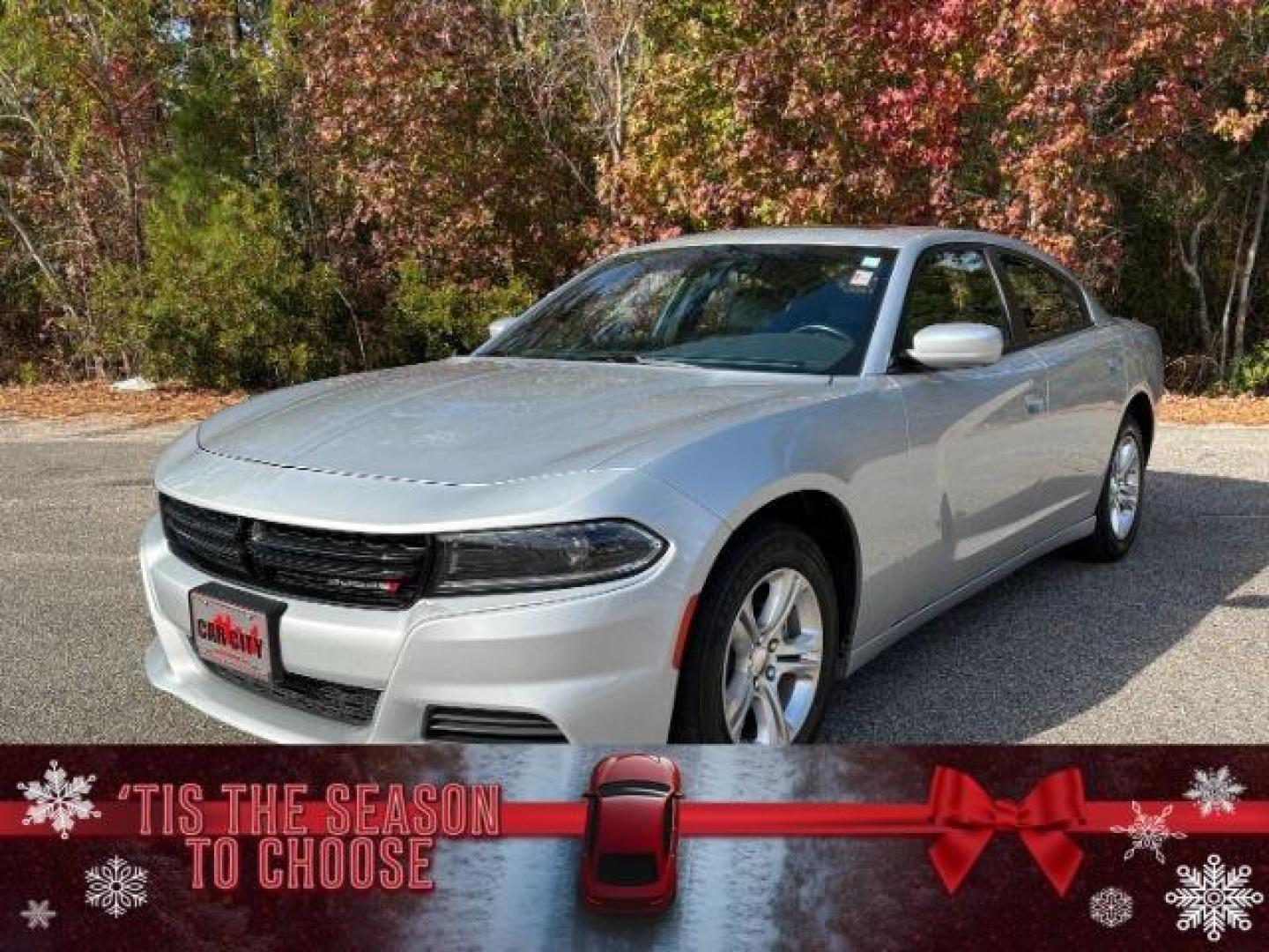 2022 /BLACK LEATHER Dodge Charger SXT (2C3CDXBGXNH) with an 3.6L V6 DOHC 24V engine, 8-Speed Automatic transmission, located at 2761 East Hwy 501, Conway, SC, 29526, (843) 331-1151, 33.781528, -78.989883 - 2022 Dodge Charger SXT - Photo#0