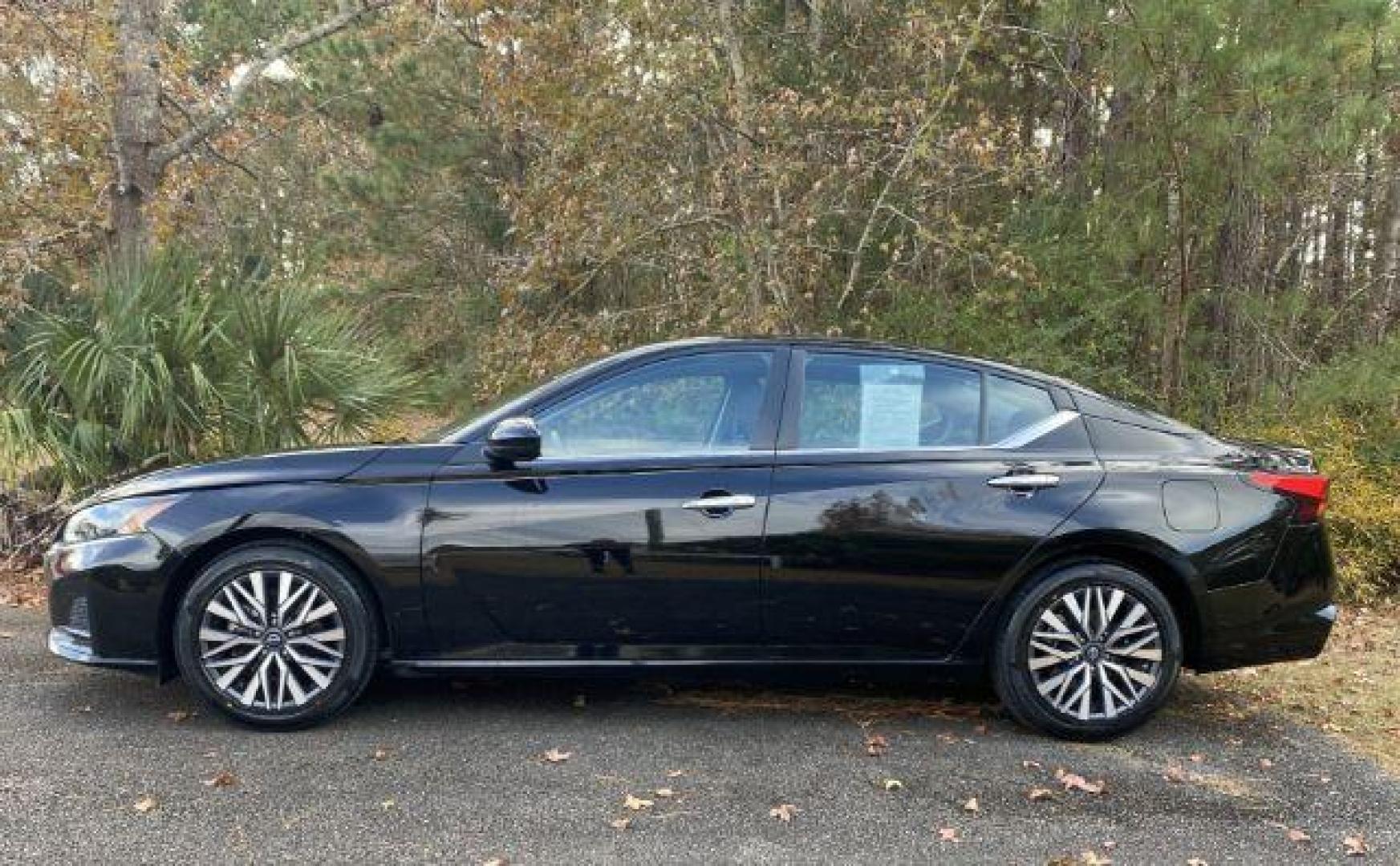 2023 /Charcoal Nissan Altima 2.5 SV (1N4BL4DV3PN) with an 2.5L L4 DOHC 16V engine, Continuously Variable Transmission transmission, located at 9146 Ocean Hwy West, Calabash, NC, 28467, (910) 579-1110, 33.928635, -78.576157 - 2023 Nissan Altima 2.5 SV - Photo#2