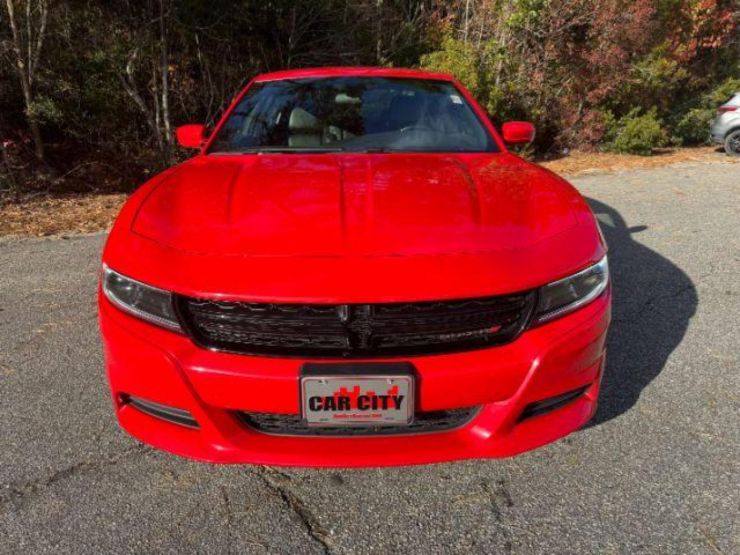 2022 /BLACK LEATHER Dodge Charger SXT (2C3CDXBG7NH) with an 3.6L V6 DOHC 24V engine, 8-Speed Automatic transmission, located at 2761 East Hwy 501, Conway, SC, 29526, (843) 331-1151, 33.781528, -78.989883 - 2022 Dodge Charger SXT - Photo#3