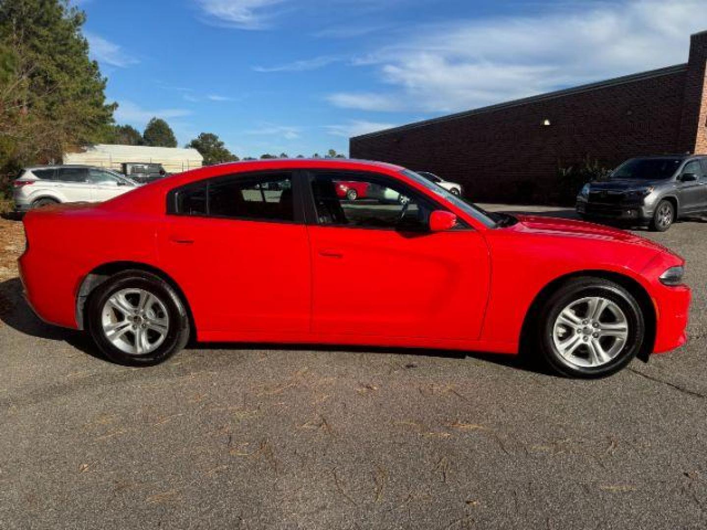 2022 /BLACK LEATHER Dodge Charger SXT (2C3CDXBG7NH) with an 3.6L V6 DOHC 24V engine, 8-Speed Automatic transmission, located at 2761 East Hwy 501, Conway, SC, 29526, (843) 331-1151, 33.781528, -78.989883 - 2022 Dodge Charger SXT - Photo#6