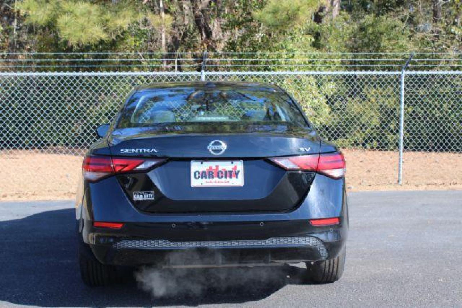 2022 Nissan Sentra SV (3N1AB8CVXNY) with an 1.8L L4 SFI DOHC 16V engine, Continuously Variable Transmission transmission, located at 3598 James B White Hwy South, Whiteville, NC, 28472, (910) 642-3196, 34.294846, -78.732613 - 2022 Nissan Sentra SV - Photo#2