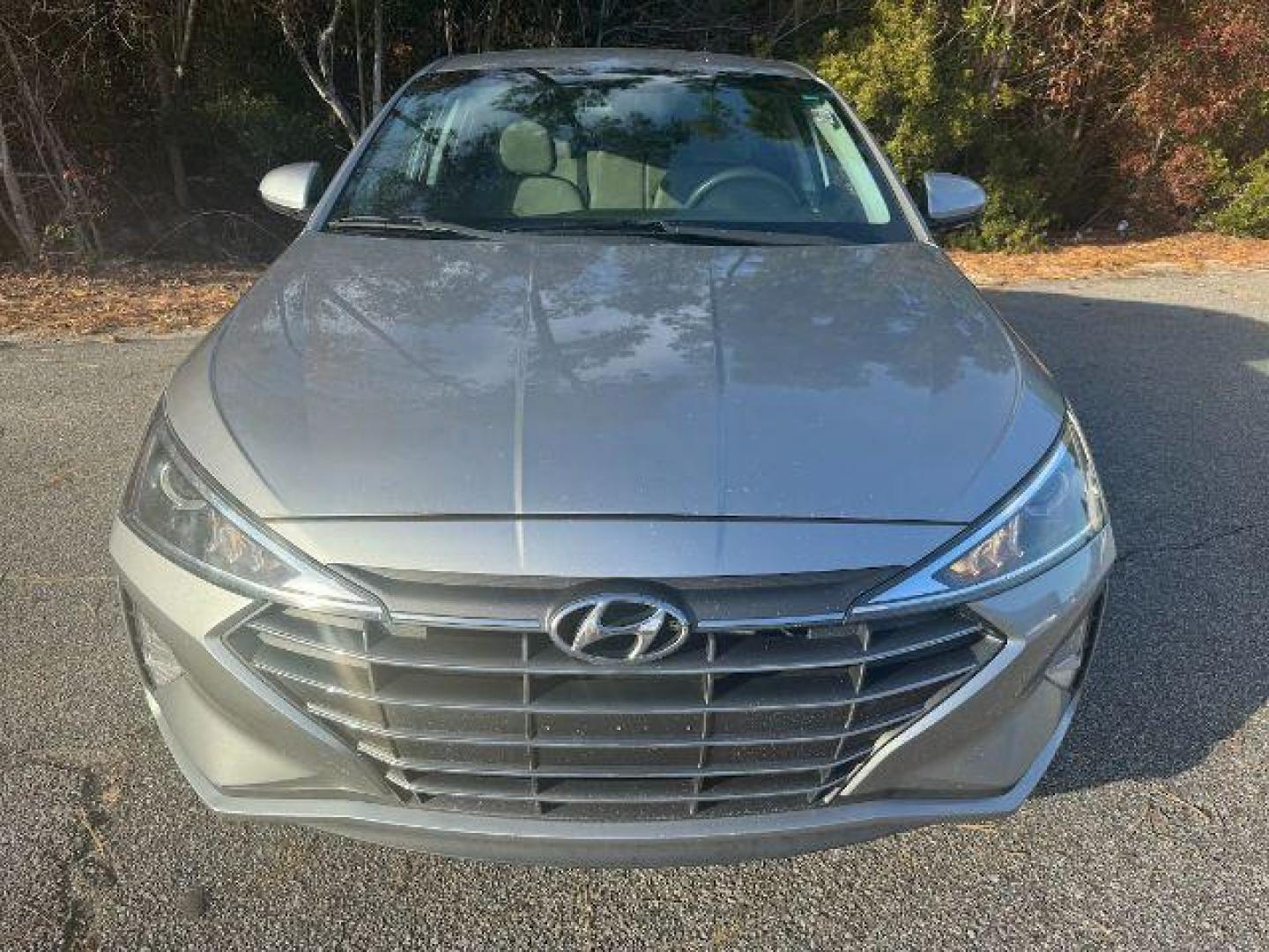 2020 /GRAY CLOTH Hyundai Elantra SEL (5NPD84LF3LH) with an 1.8L L4 DOHC 16V engine, 6-Speed Automatic transmission, located at 2761 East Hwy 501, Conway, SC, 29526, (843) 331-1151, 33.781528, -78.989883 - 2020 Hyundai Elantra SEL - Photo#1