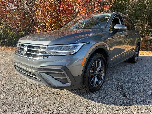 photo of 2022 Volkswagen Tiguan SE