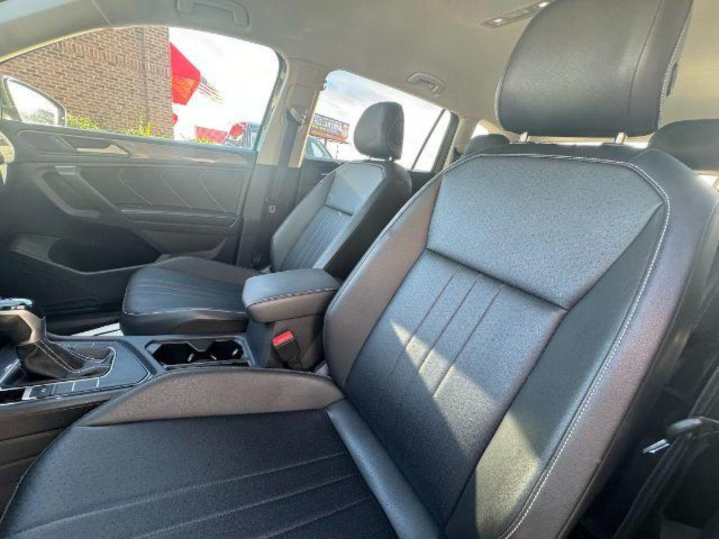 2022 /BLACK LEATHER Volkswagen Tiguan SE (3VV3B7AX6NM) with an 2.0L L4 DOHC 16V TURBO engine, 8-Speed Automatic transmission, located at 2761 East Hwy 501, Conway, SC, 29526, (843) 331-1151, 33.781528, -78.989883 - 2022 Volkswagen Tiguan SE - Photo#6