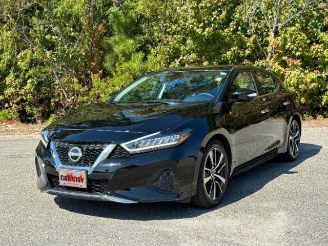 photo of 2023 Nissan Maxima 3.5 SV