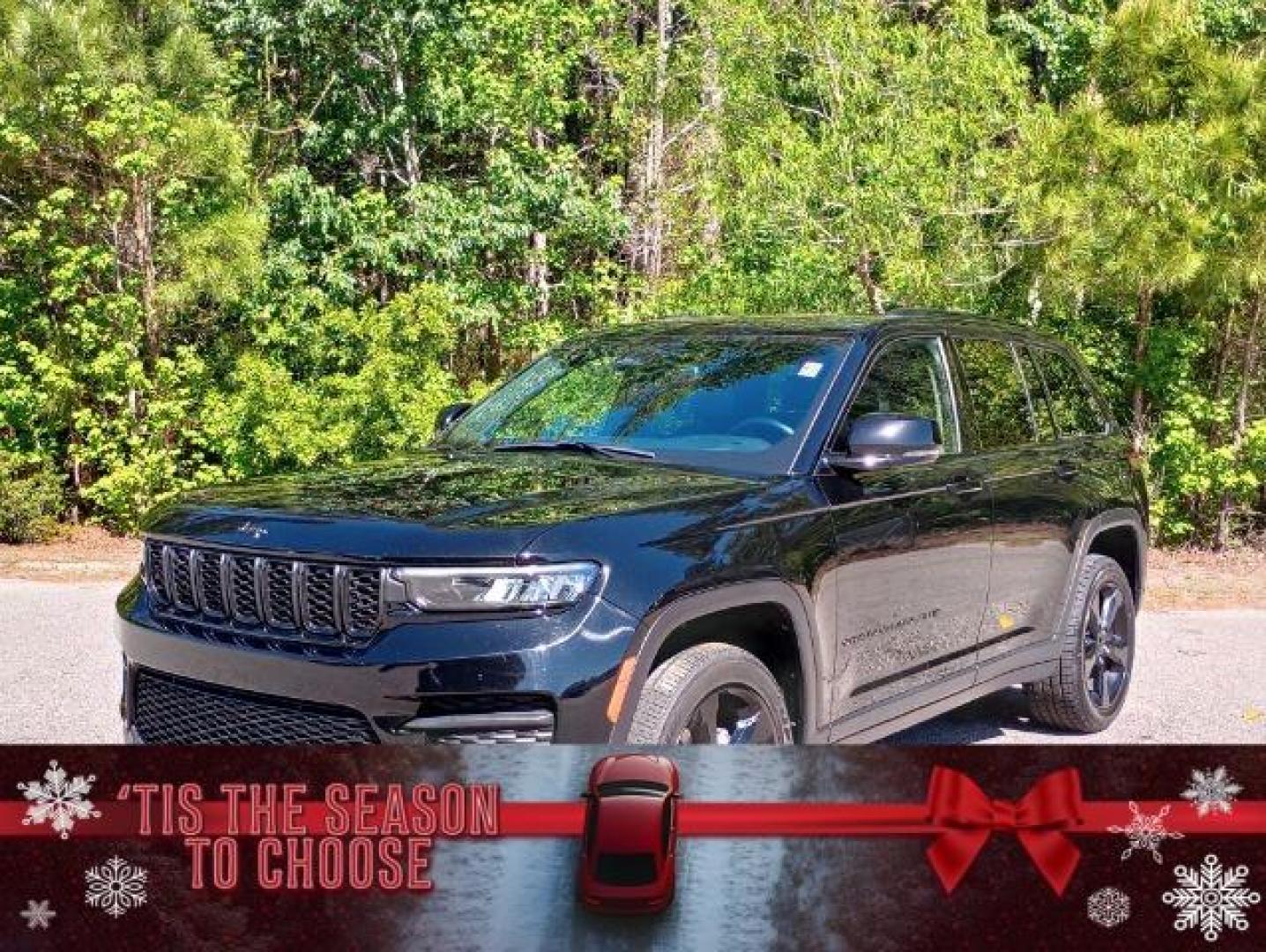 2022 /Global Black Jeep Grand Cherokee Laredo E 2WD (1C4RJGAG8N8) with an 3.6L V6 DOHC 24V engine, 8-Speed Automatic transmission, located at 9146 Ocean Hwy West, Calabash, NC, 28467, (910) 579-1110, 33.928635, -78.576157 - 2022 Jeep Grand Cherokee Laredo E 2WD - Photo#0