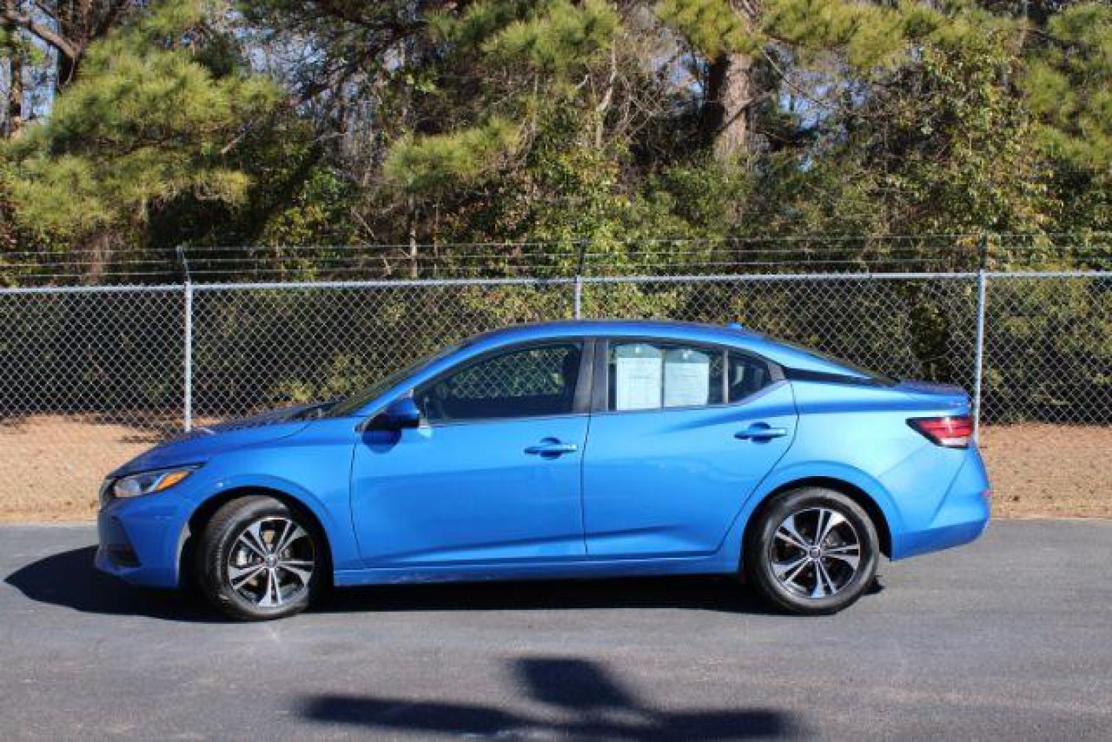 2021 Nissan Sentra SV (3N1AB8CV1MY) with an 1.8L L4 SFI DOHC 16V engine, Continuously Variable Transmission transmission, located at 3598 James B White Hwy South, Whiteville, NC, 28472, (910) 642-3196, 34.294846, -78.732613 - 2021 Nissan Sentra SV - Photo#3