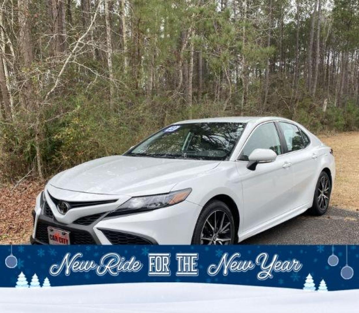 2022 Toyota Camry SE (4T1G11AK7NU) with an 2.5L L4 DOHC 16V engine, 8-Speed Automatic transmission, located at 9146 Ocean Hwy West, Calabash, NC, 28467, (910) 579-1110, 33.928635, -78.576157 - 2022 Toyota Camry SE - Photo#0