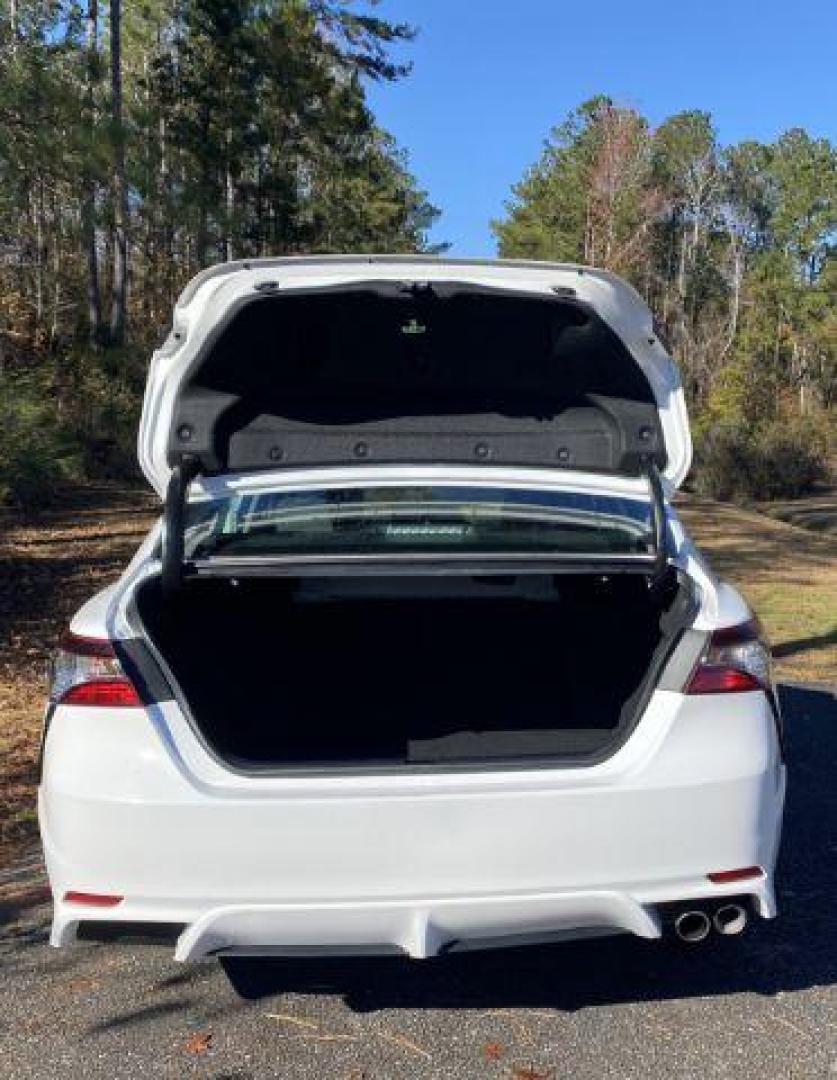 2023 /Black Toyota Camry SE (4T1G11AK7PU) with an 2.5L L4 DOHC 16V engine, 8-Speed Automatic transmission, located at 9146 Ocean Hwy West, Calabash, NC, 28467, (910) 579-1110, 33.928635, -78.576157 - 2023 Toyota Camry SE - Photo#8