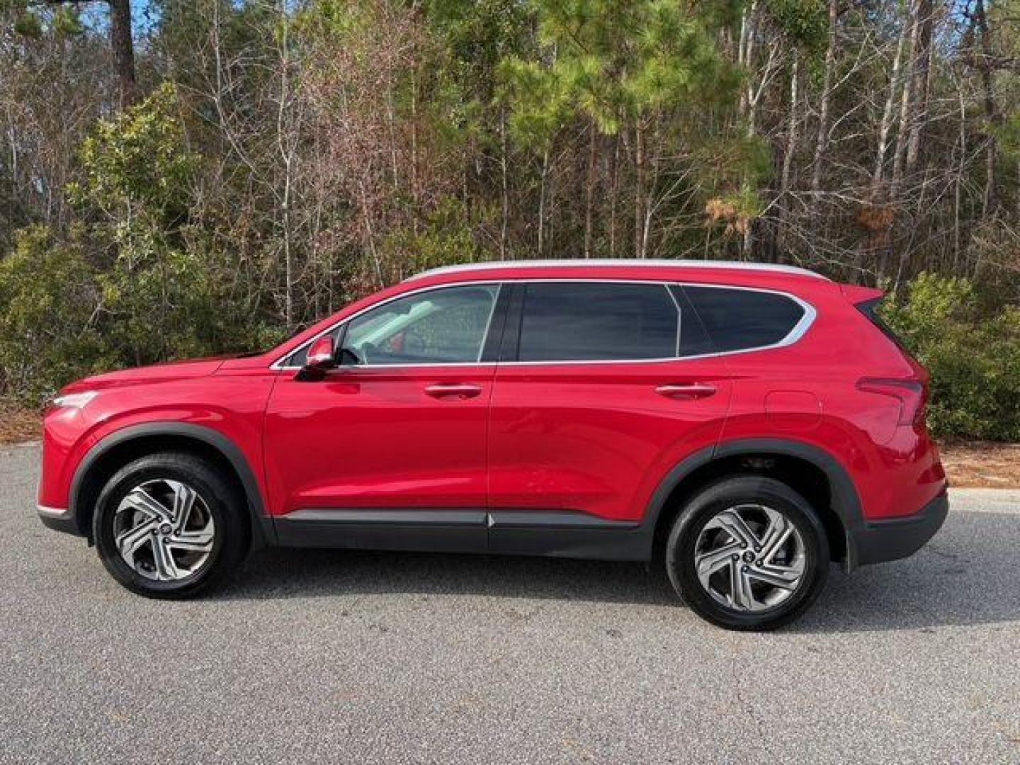 2023 /Black Hyundai Santa Fe SEL AWD (5NMS2DAJ5PH) with an 2.5L L4 DOHC 16V engine, 6-Speed Automatic transmission, located at 2761 East Hwy 501, Conway, SC, 29526, (843) 331-1151, 33.781528, -78.989883 - 2023 Hyundai Santa Fe SEL AWD - Photo#1