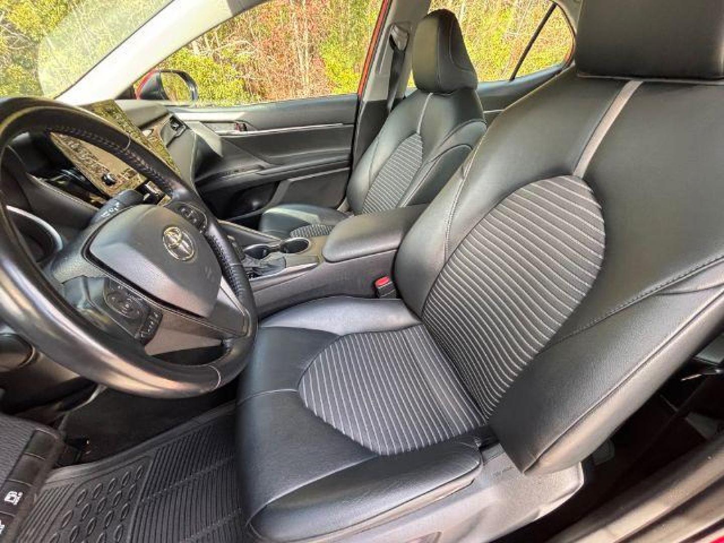 2021 /Black, leatherette/cloth Toyota Camry SE (4T1G11AK6MU) with an 2.5L L4 DOHC 16V engine, 8-Speed Automatic transmission, located at 2761 East Hwy 501, Conway, SC, 29526, (843) 331-1151, 33.781528, -78.989883 - 2021 Toyota Camry SE - Photo#7