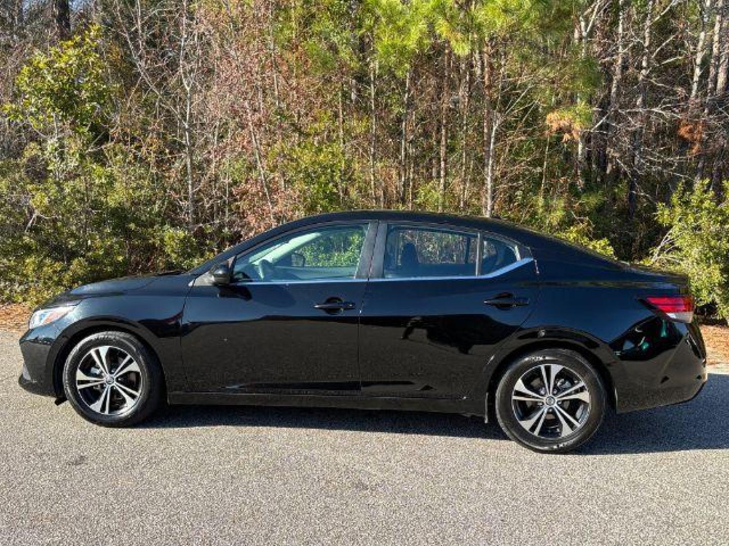 2021 /Charcoal Nissan Sentra SV (3N1AB8CV1MY) with an 1.8L L4 SFI DOHC 16V engine, Continuously Variable Transmission transmission, located at 2761 East Hwy 501, Conway, SC, 29526, (843) 331-1151, 33.781528, -78.989883 - 2021 Nissan Sentra SV - Photo#1