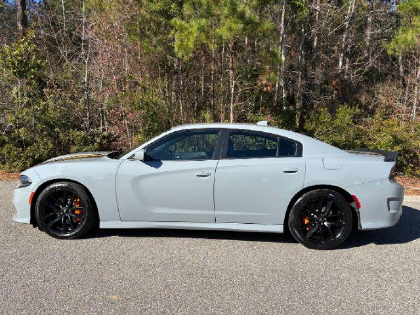 2022 /Black Dodge Charger GT (2C3CDXHG9NH) with an 3.6L V6 DOHC 24V engine, 8-Speed Automatic transmission, located at 2761 East Hwy 501, Conway, SC, 29526, (843) 331-1151, 33.781528, -78.989883 - 2022 Dodge Charger GT - Photo#1