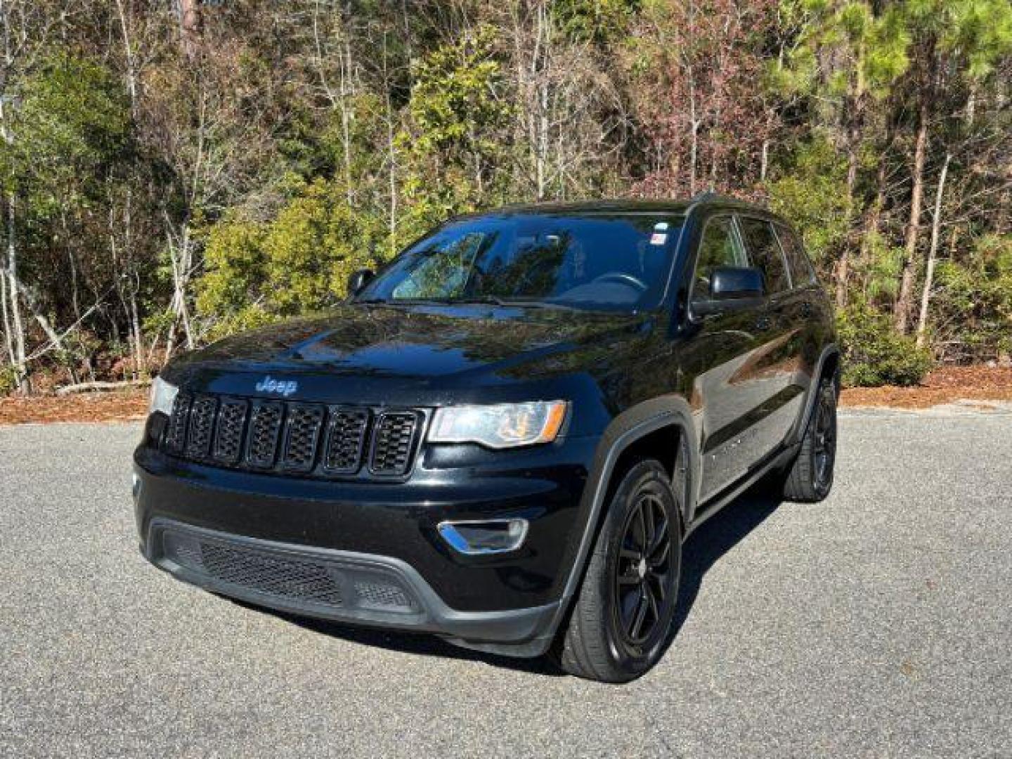 2017 /BLACK LEATHER Jeep Grand Cherokee Laredo 4WD (1C4RJFAG1HC) with an 3.6L V6 DOHC 24V engine, 8-Speed Automatic transmission, located at 2761 East Hwy 501, Conway, SC, 29526, (843) 331-1151, 33.781528, -78.989883 - 2017 Jeep Grand Cherokee Laredo 4WD - Photo#1