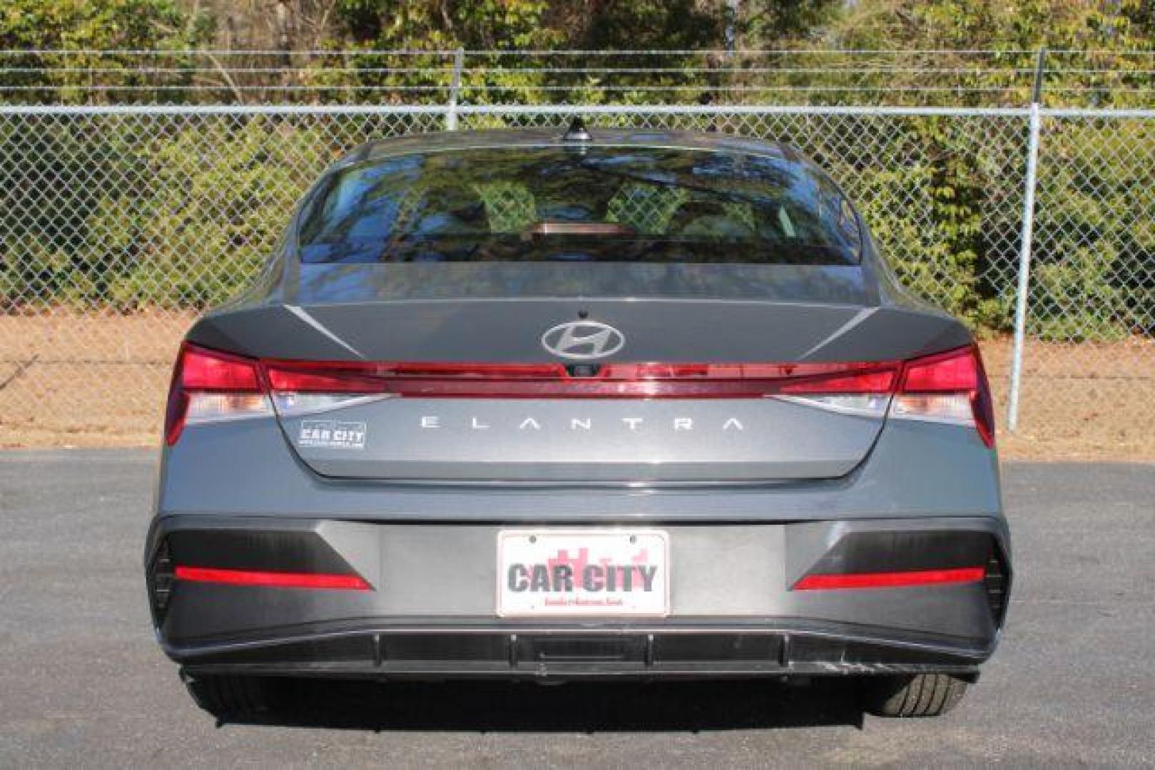 2024 Hyundai Elantra SEL (KMHLM4DGXRU) with an 2.0L L4 DOHC 16V engine, 6-Speed Automatic transmission, located at 3598 James B White Hwy South, Whiteville, NC, 28472, (910) 642-3196, 34.294846, -78.732613 - 2024 Hyundai Elantra SEL - Photo#2