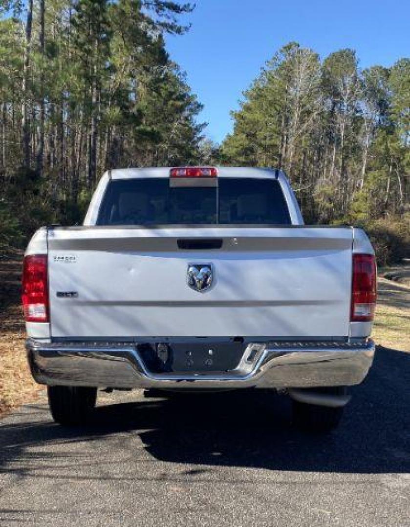 2019 /GRAY/BLACK RAM 1500 Classic Tradesman Crew Cab SWB 2WD (1C6RR6LT5KS) with an 5.7L V8 OHV 16V engine, 8-Speed Automatic transmission, located at 9146 Ocean Hwy West, Calabash, NC, 28467, (910) 579-1110, 33.928635, -78.576157 - 2019 RAM 1500 Classic Tradesman Crew Cab SWB 2WD - Photo#3