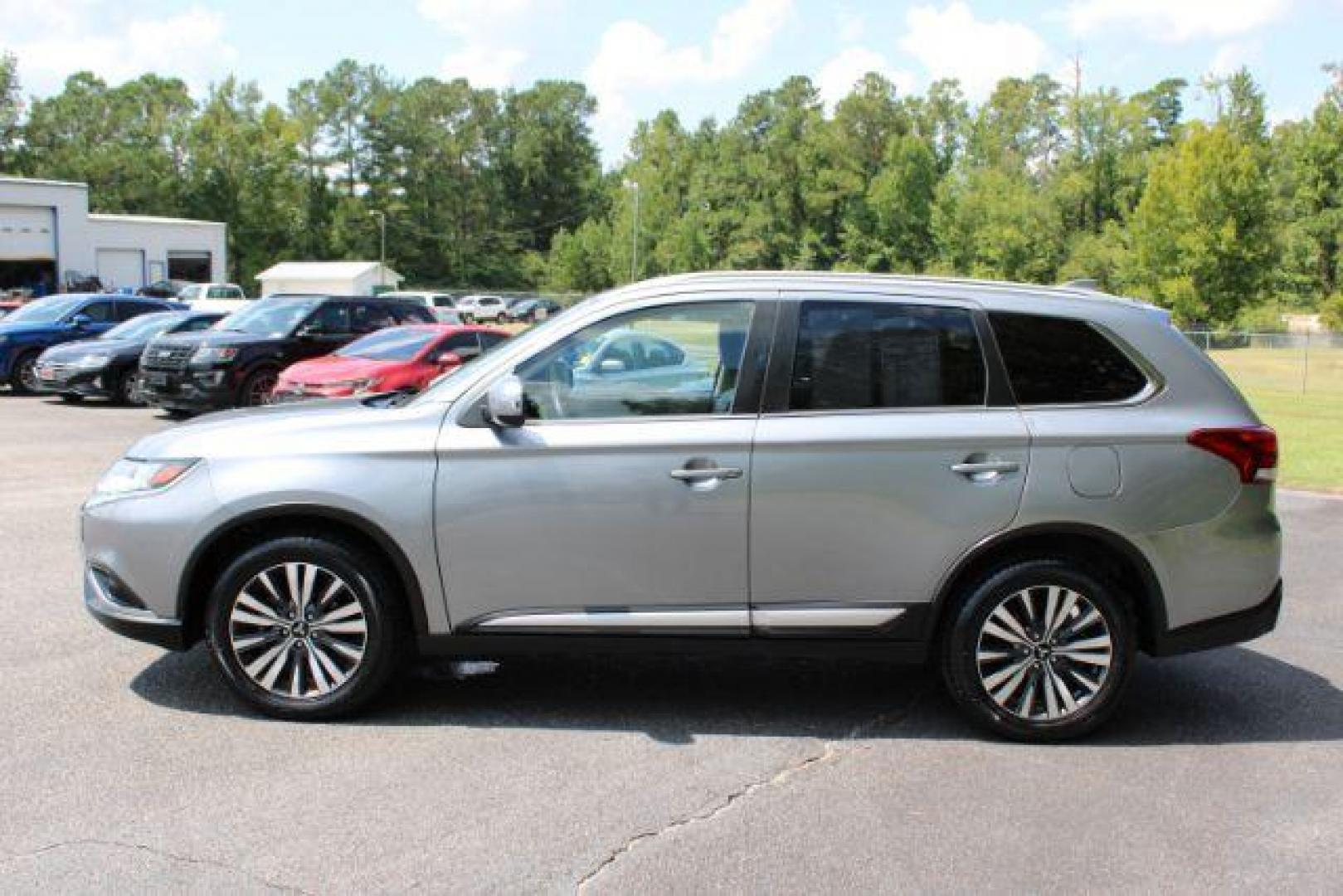 2020 Mitsubishi Outlander SEL AWD (JA4AZ3A30LZ) with an 2.4L L4 DOHC 16V engine, Continuously Variable Transmission transmission, located at 9146 Ocean Hwy West, Calabash, NC, 28467, (910) 579-1110, 33.928635, -78.576157 - 2020 Mitsubishi Outlander SEL AWD - Photo#2