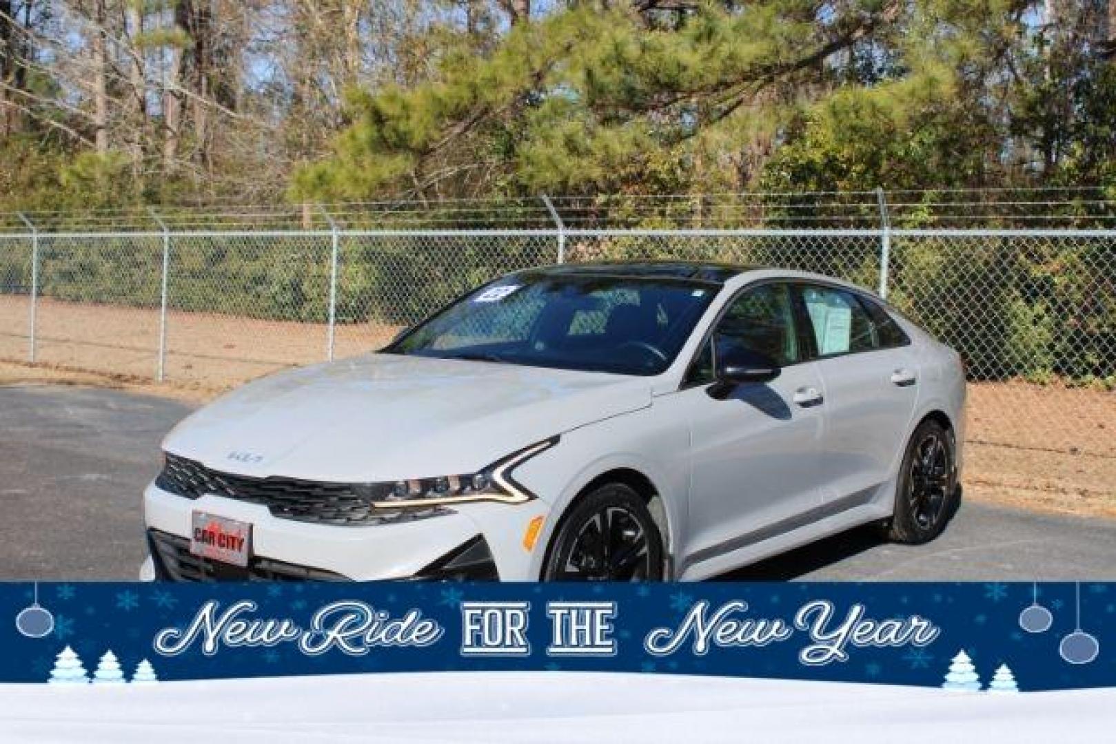 2022 Kia K5 GT-Line (5XXG64J24NG) with an 1.6L L4 DOHC 16V engine, 8-Speed Automatic transmission, located at 3598 James B White Hwy South, Whiteville, NC, 28472, (910) 642-3196, 34.294846, -78.732613 - 2022 Kia K5 GT-Line - Photo#0