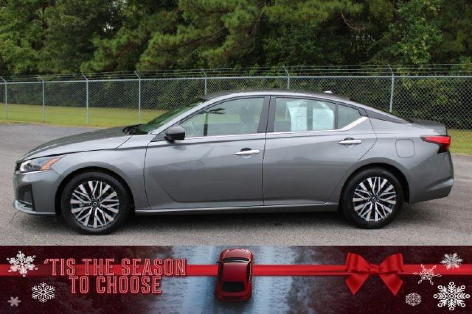 2024 Nissan Altima 2.5 SV (1N4BL4DVXRN) with an 2.5L L4 DOHC 16V engine, Continuously Variable Transmission transmission, located at 2761 East Hwy 501, Conway, SC, 29526, (843) 331-1151, 33.781528, -78.989883 - 2024 Nissan Altima 2.5 SV - Photo#0