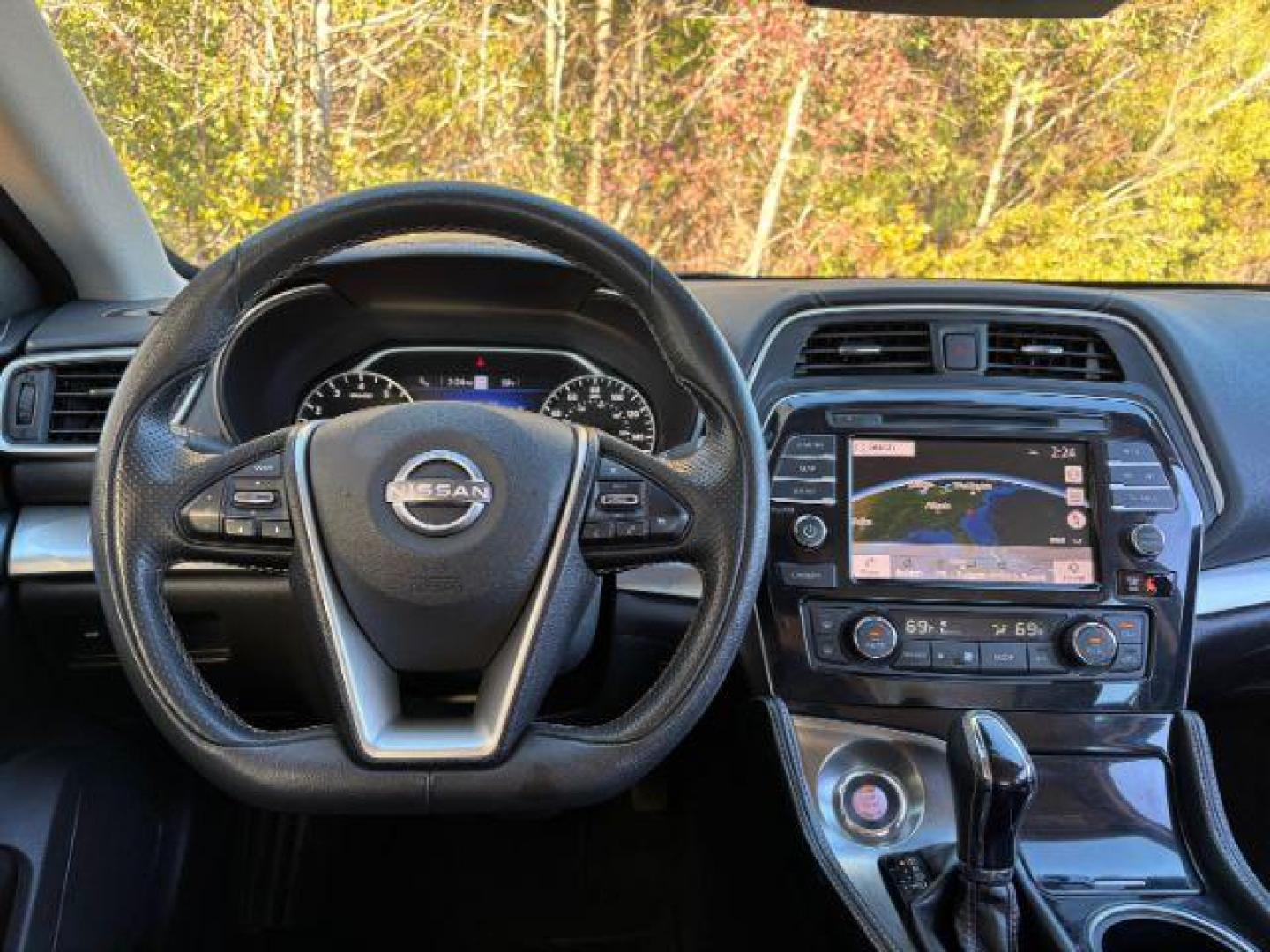 2023 /BLACK LEATHER Nissan Maxima SV (1N4AA6CV6PC) with an Other engine, located at 2761 East Hwy 501, Conway, SC, 29526, (843) 331-1151, 33.781528, -78.989883 - 2023 Nissan Maxima SV - Photo#6