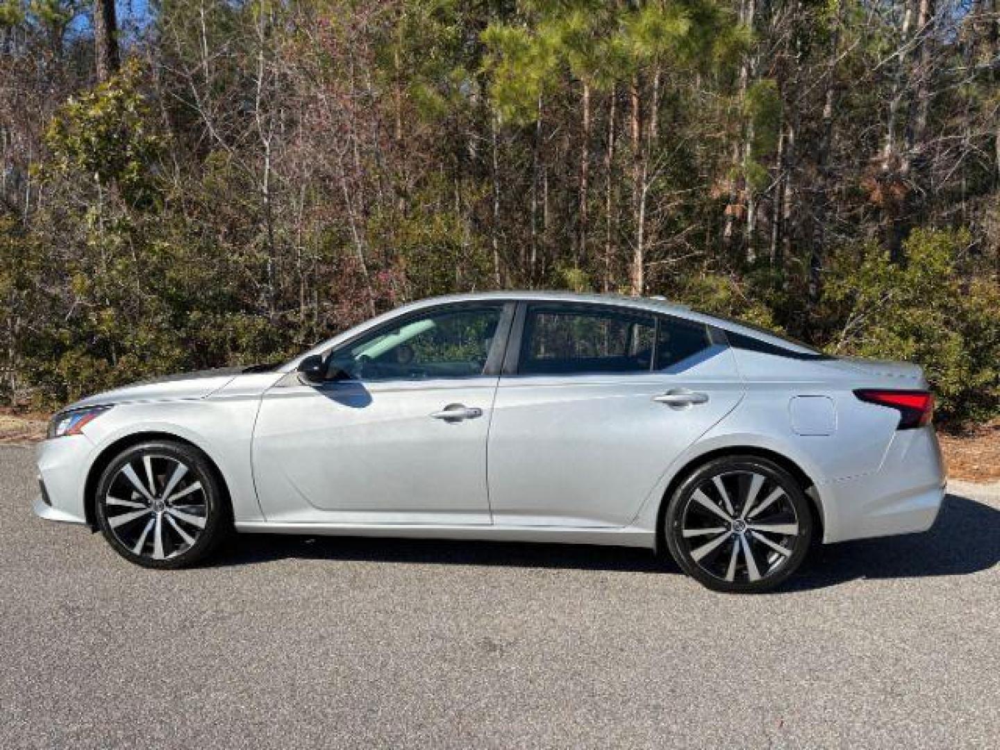 2020 /BLACK LEATHER Nissan Altima 2.5 SR (1N4BL4CV8LC) with an 2.5L L4 DOHC 16V engine, Continuously Variable Transmission transmission, located at 2761 East Hwy 501, Conway, SC, 29526, (843) 331-1151, 33.781528, -78.989883 - 2020 Nissan Altima 2.5 SR - Photo#1