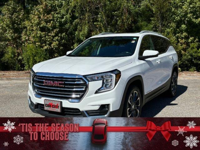 photo of 2022 GMC Terrain SLT AWD