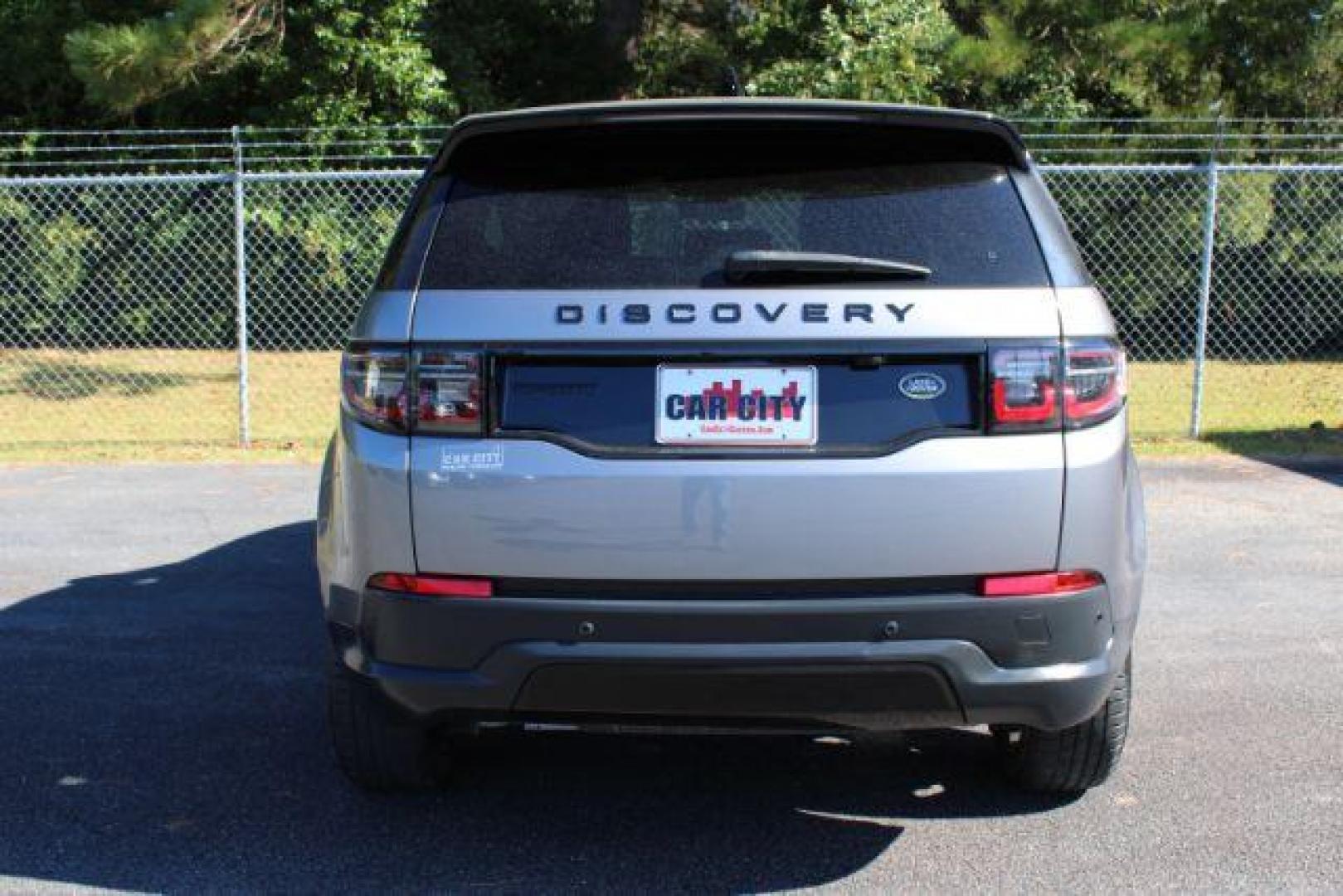 2021 Land Rover Discovery Sport SE (SALCP2FX6MH) with an 2.0L L4 DOHC 16V engine, 9-Speed Automatic transmission, located at 3598 James B White Hwy South, Whiteville, NC, 28472, (910) 642-3196, 34.294846, -78.732613 - 2021 Land Rover Discovery Sport SE - Photo#3