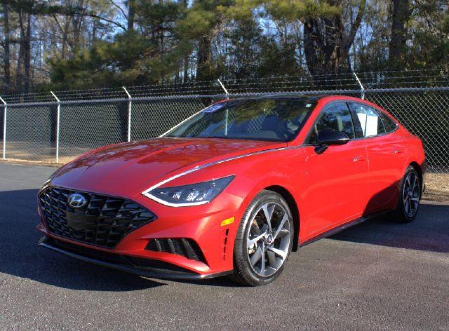 2022 Hyundai Sonata SEL Plus (5NPEJ4J24NH) with an 1.6L L4 DOHC 16V engine, 8-Speed Automatic transmission, located at 9146 Ocean Hwy West, Calabash, NC, 28467, (910) 579-1110, 33.928635, -78.576157 - 2022 Hyundai Sonata SEL Plus - Photo#0