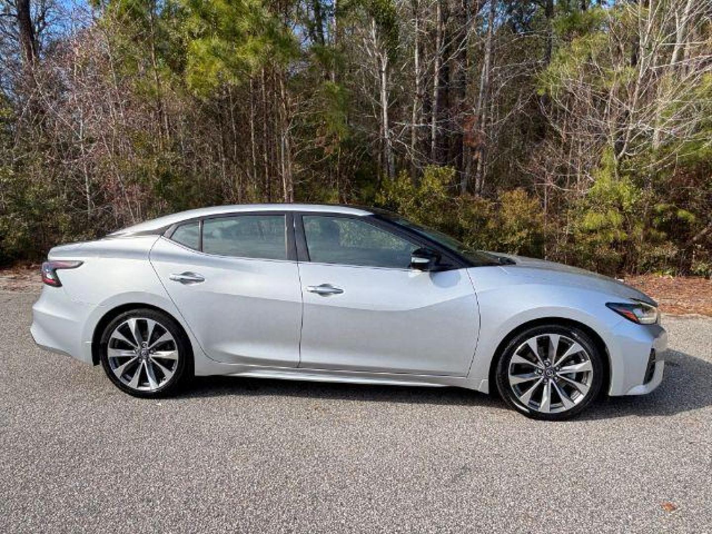 2022 /BLACK LEATHER Nissan Maxima Platinum (1N4AA6FVXNC) with an 3.5L V6 DOHC 24V engine, Continuously Variable Transmission transmission, located at 2761 East Hwy 501, Conway, SC, 29526, (843) 331-1151, 33.781528, -78.989883 - 2022 Nissan Maxima Platinum - Photo#2