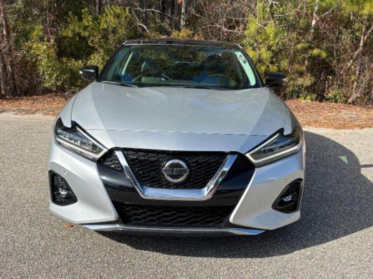 2022 /BLACK LEATHER Nissan Maxima Platinum (1N4AA6FVXNC) with an 3.5L V6 DOHC 24V engine, Continuously Variable Transmission transmission, located at 2761 East Hwy 501, Conway, SC, 29526, (843) 331-1151, 33.781528, -78.989883 - 2022 Nissan Maxima Platinum - Photo#3