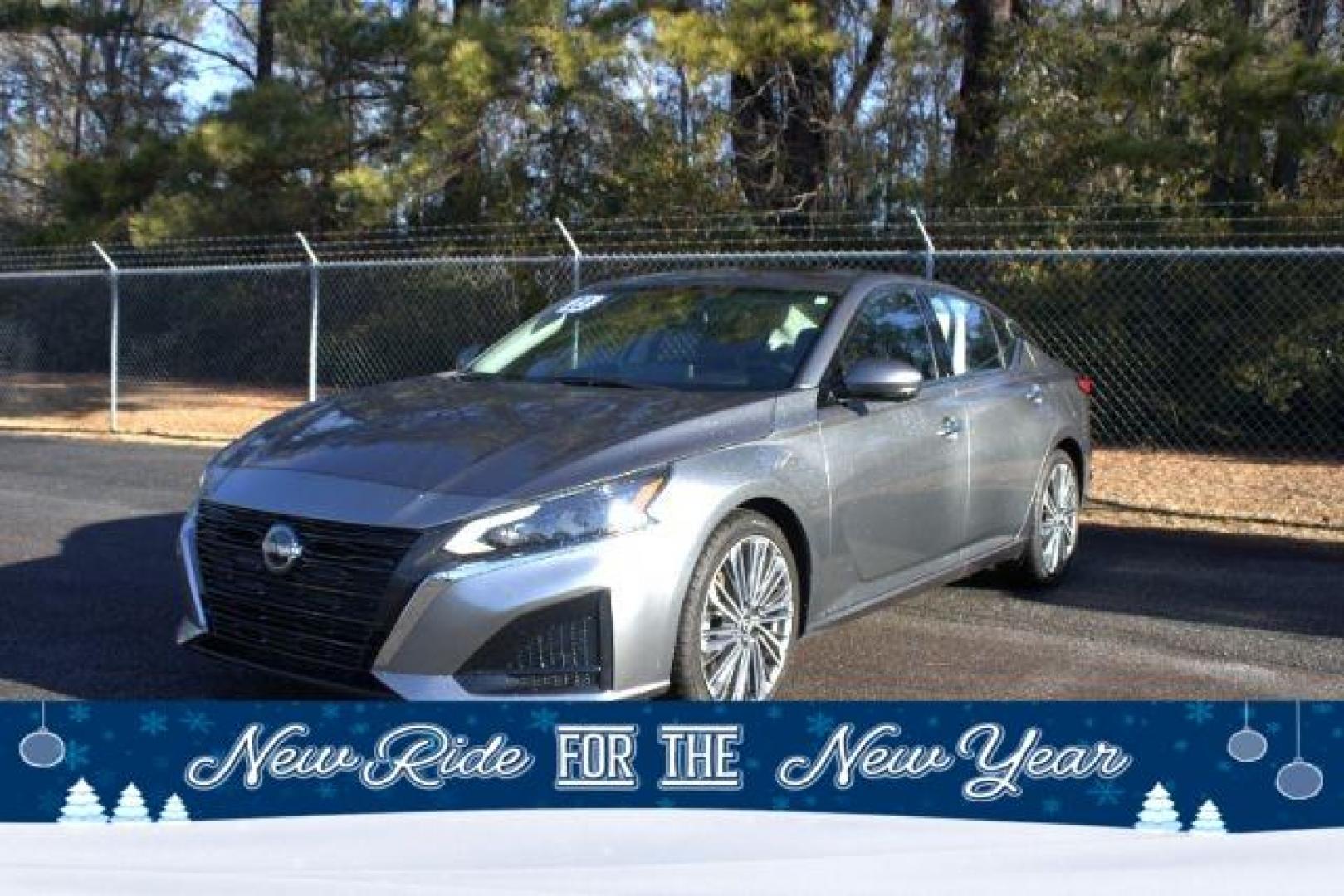 2023 Nissan Altima 2.5 SL (1N4BL4EV8PN) with an 2.5L L4 DOHC 16V engine, Continuously Variable Transmission transmission, located at 3598 James B White Hwy South, Whiteville, NC, 28472, (910) 642-3196, 34.294846, -78.732613 - 2023 Nissan Altima 2.5 SL - Photo#0