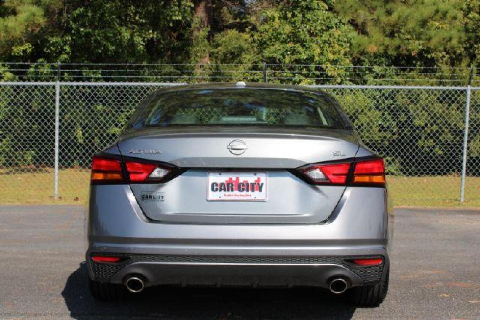 2023 Nissan Altima 2.5 SL (1N4BL4EV8PN) with an 2.5L L4 DOHC 16V engine, Continuously Variable Transmission transmission, located at 3598 James B White Hwy South, Whiteville, NC, 28472, (910) 642-3196, 34.294846, -78.732613 - 2023 Nissan Altima 2.5 SL - Photo#3