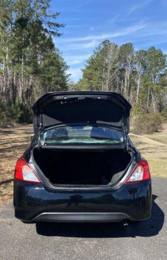 2018 /Charcoal, premium cl Nissan Versa 1.6 SV Sedan (3N1CN7AP9JL) with an 1.6L L4 DOHC 16V engine, Continuously Variabl transmission, located at 9146 Ocean Hwy West, Calabash, NC, 28467, (910) 579-1110, 33.928635, -78.576157 - 2018 Nissan Versa 1.6 SV Sedan - Photo#8