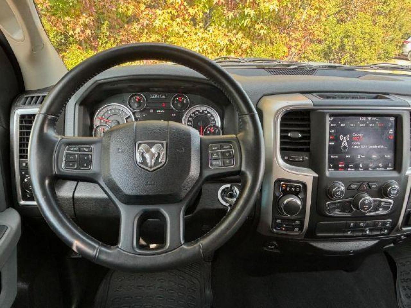 2019 /Black/Diesel Gray, cloth RAM 1500 Classic Tradesman Crew Cab SWB 4WD (1C6RR7LT2KS) with an 5.7L V8 OHV 16V engine, 8-Speed Automatic transmission, located at 2761 East Hwy 501, Conway, SC, 29526, (843) 331-1151, 33.781528, -78.989883 - 2019 RAM 1500 Classic Tradesman Crew Cab SWB 4WD - Photo#6