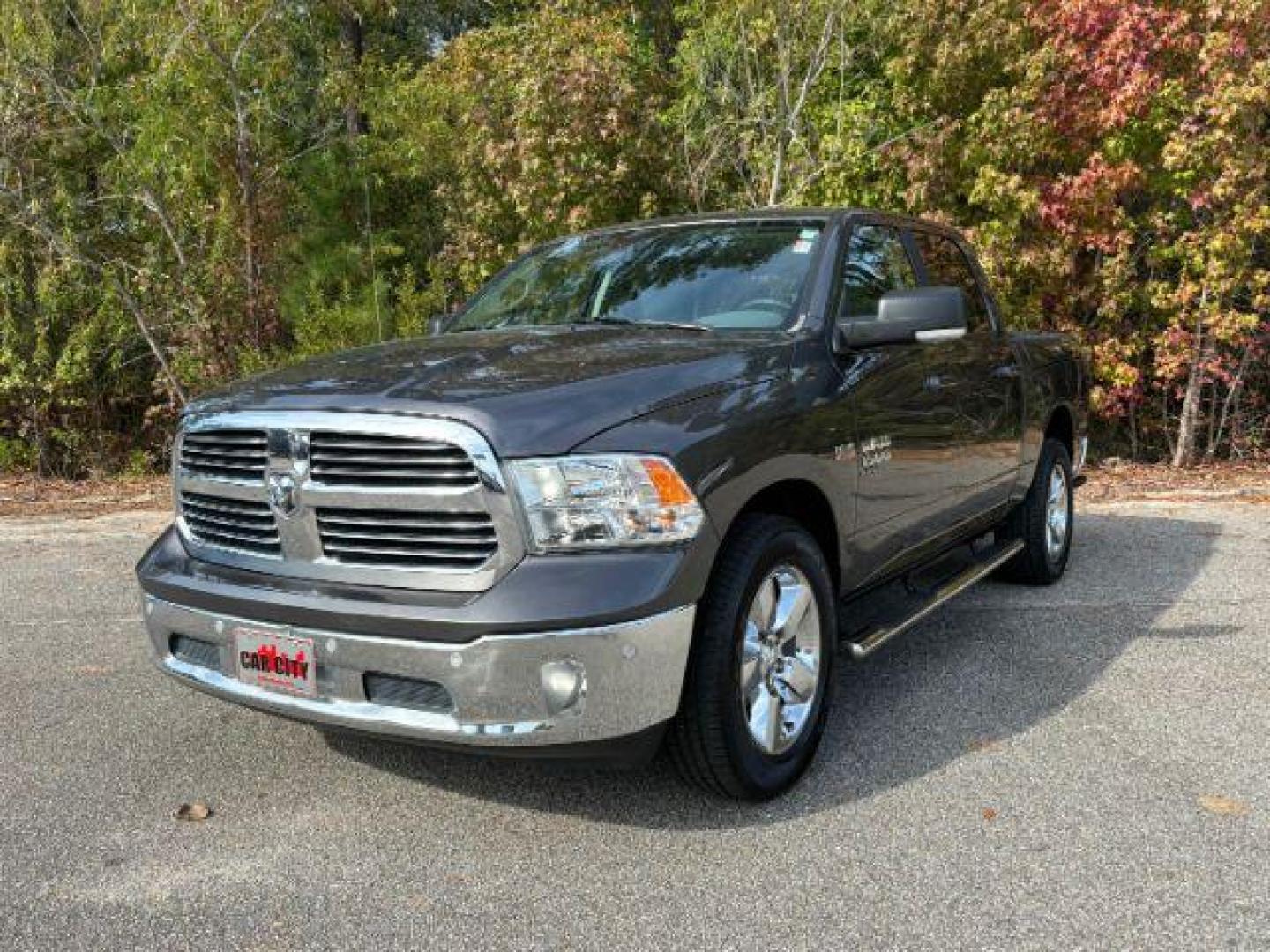 2019 /Black/Diesel Gray, cloth Ram 1500 Classic Tradesman Crew Cab SWB 4WD (1C6RR7LT2KS) with an 5.7L V8 OHV 16V engine, 8-Speed Automatic transmission, located at 2761 East Hwy 501, Conway, SC, 29526, (843) 331-1151, 33.781528, -78.989883 - 2019 Ram 1500 Classic Tradesman Crew Cab SWB 4WD - Photo#0