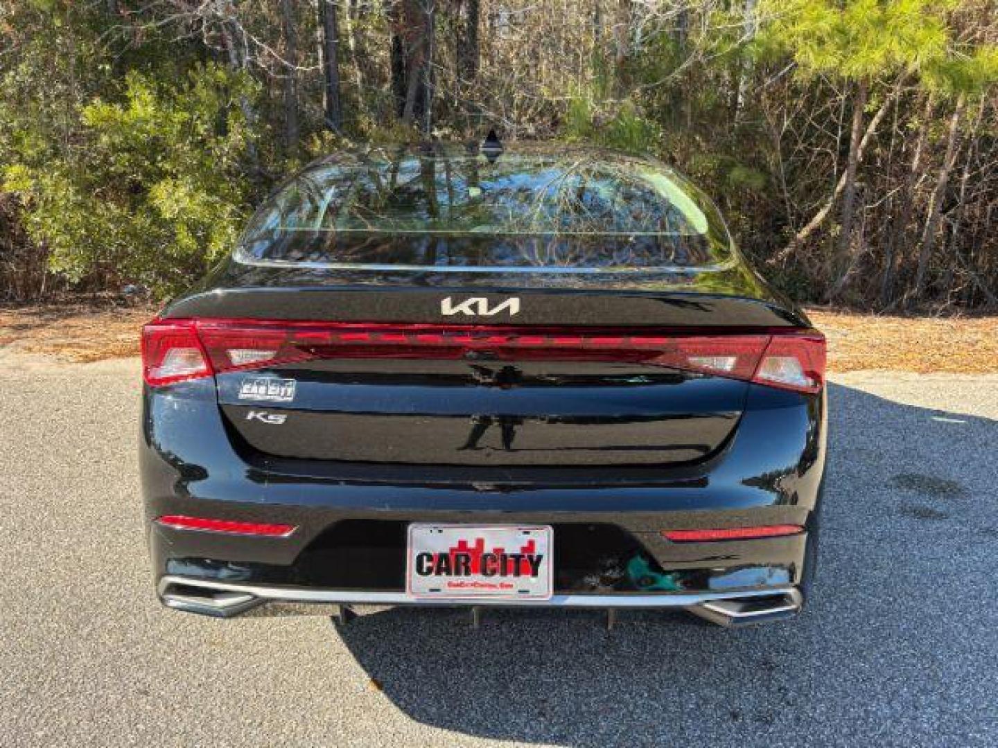 2022 Kia K5 LXS (5XXG14J22NG) with an Other engine, located at 2761 East Hwy 501, Conway, SC, 29526, (843) 331-1151, 33.781528, -78.989883 - 2022 Kia K5 LXS - Photo#4