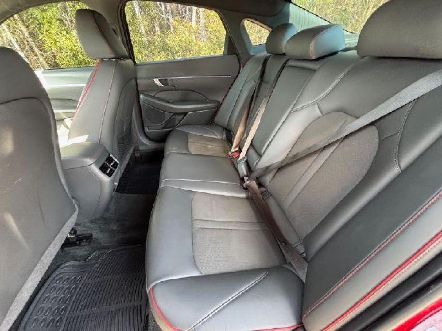 2023 /BLACK LEATHER/CLOTH COMBO Hyundai Sonata SEL Plus (KMHL44J25PA) with an Other engine, located at 2761 East Hwy 501, Conway, SC, 29526, (843) 331-1151, 33.781528, -78.989883 - 2023 Hyundai Sonata SEL Plus - Photo#9