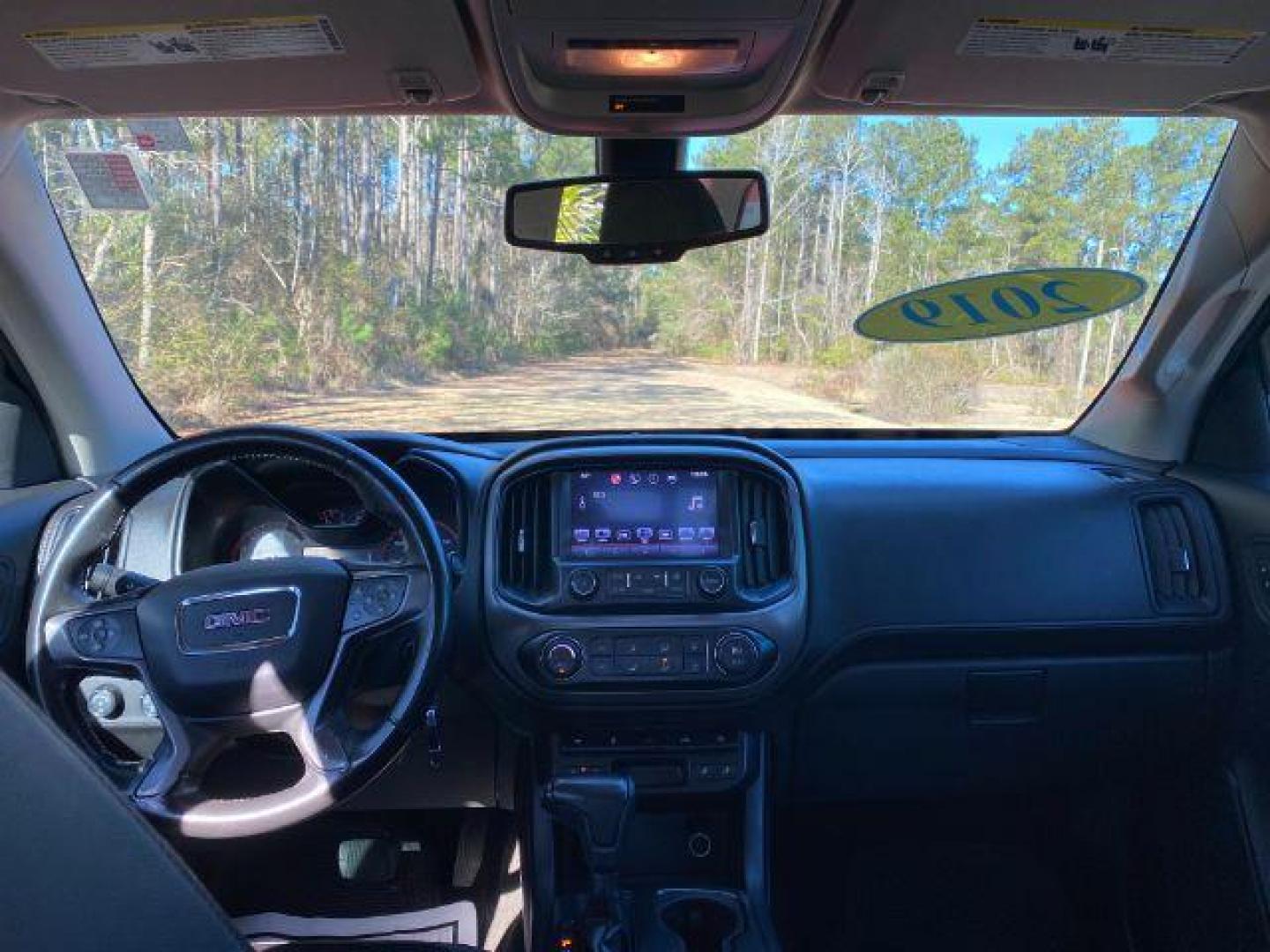 2016 /BLACK LEATHER/CLOTH GMC Canyon Crew Cab 4WD SLE (1GTG6CE33G1) with an Other engine, located at 9146 Ocean Hwy West, Calabash, NC, 28467, (910) 579-1110, 33.928635, -78.576157 - 2016 GMC Canyon Crew Cab 4WD SLE - Photo#7