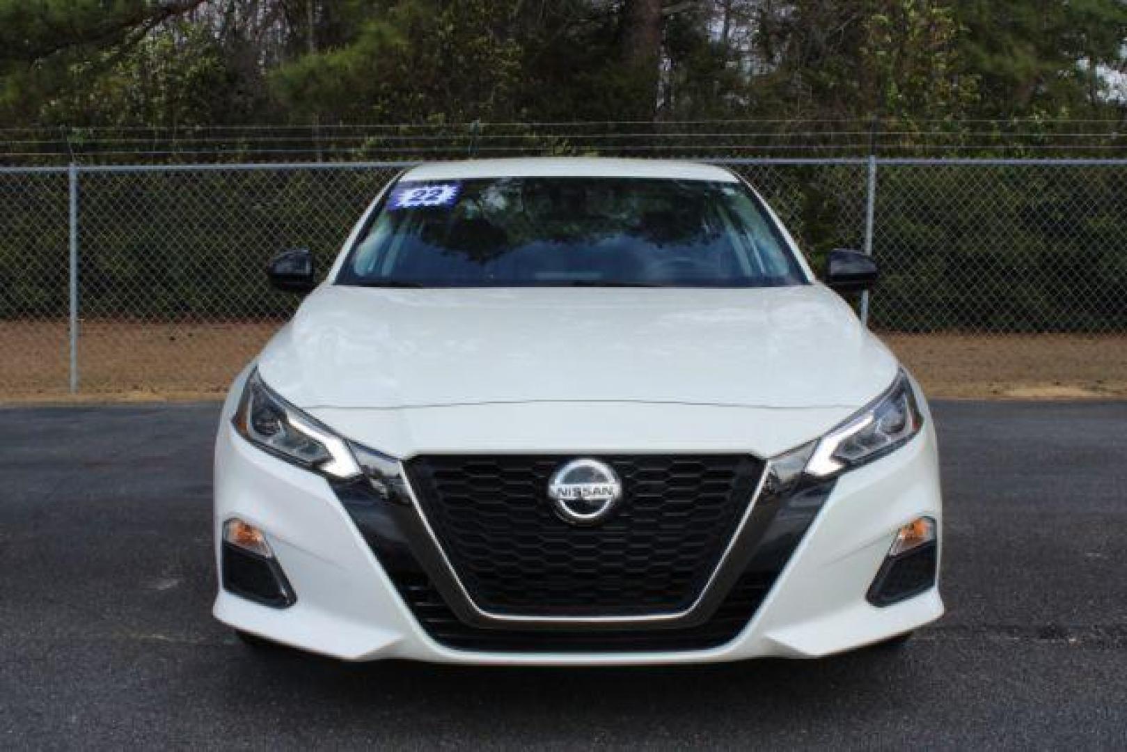 2022 Nissan Altima SR (1N4BL4CV1NN) with an Other engine, located at 3598 James B White Hwy South, Whiteville, NC, 28472, (910) 642-3196, 34.294846, -78.732613 - 2022 Nissan Altima SR - Photo#1