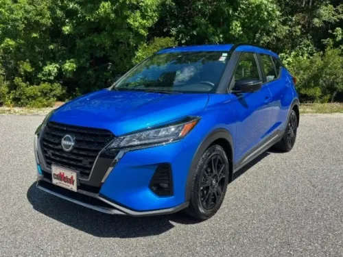 2023 Nissan Kicks SR Xtronic CVT
