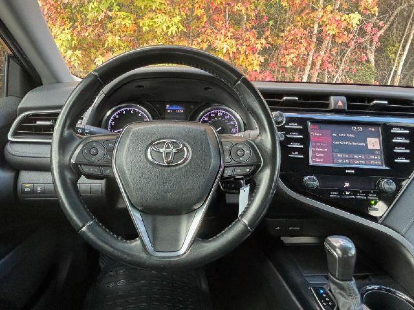 2020 /Black, leatherette/c Toyota Camry SE (4T1G11AK8LU) with an 2.5L L4 DOHC 16V engine, 8-Speed Automatic transmission, located at 2761 East Hwy 501, Conway, SC, 29526, (843) 331-1151, 33.781528, -78.989883 - 2020 Toyota Camry SE - Photo#6