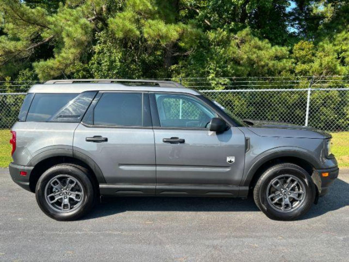 2021 Ford Bronco Sport Big Bend (3FMCR9B68MR) with an 1.5L L3 engine, 8-Speed Automatic transmission, located at 2761 East Hwy 501, Conway, SC, 29526, (843) 331-1151, 33.781528, -78.989883 - 2021 Ford Bronco Sport Big Bend - Photo#5