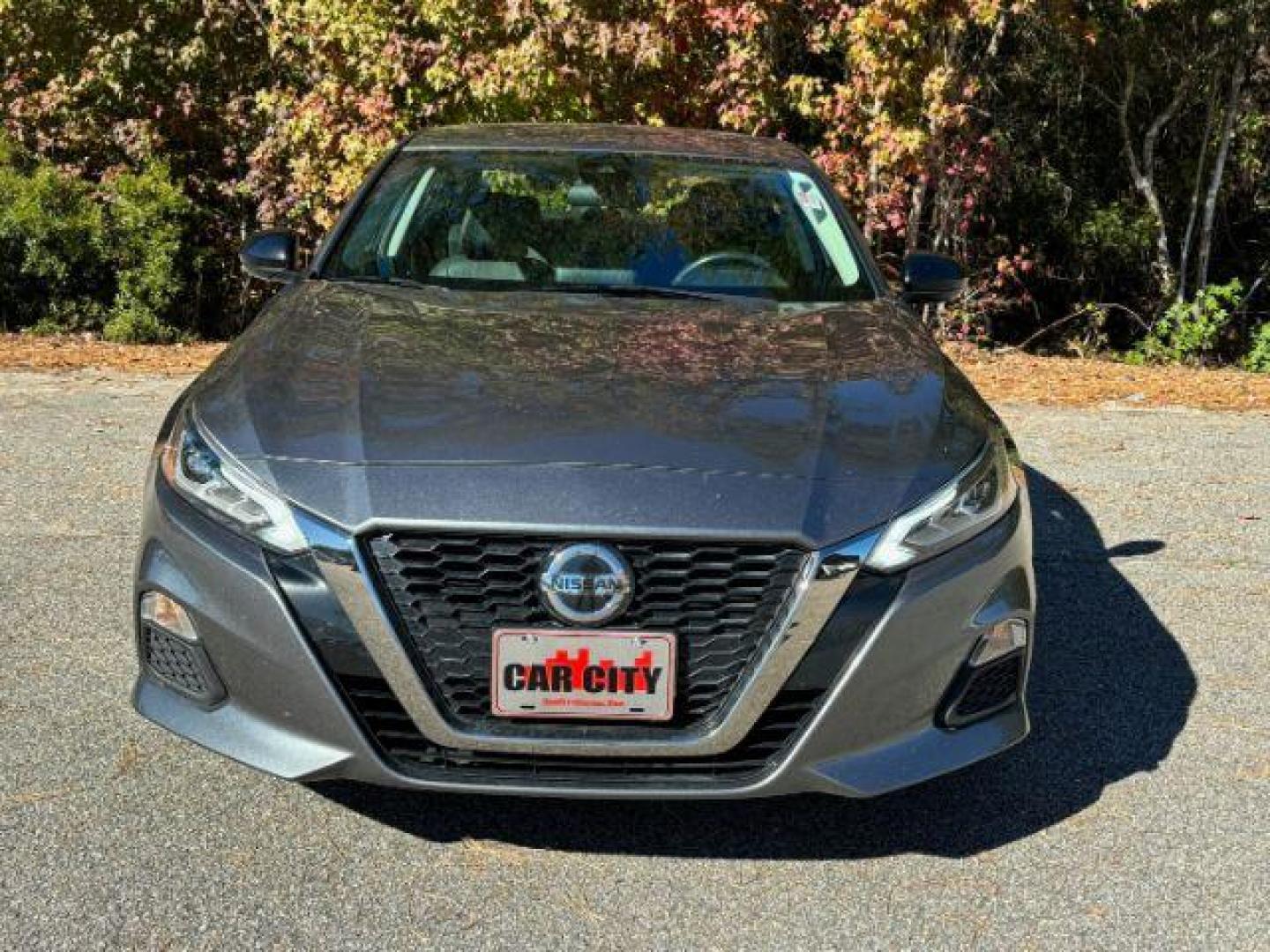 2022 /Sport Nissan Altima 2.5 SR (1N4BL4CV6NN) with an 2.5L L4 DOHC 16V engine, Continuously Variable Transmission transmission, located at 2761 East Hwy 501, Conway, SC, 29526, (843) 331-1151, 33.781528, -78.989883 - 2022 Nissan Altima 2.5 SR - Photo#3