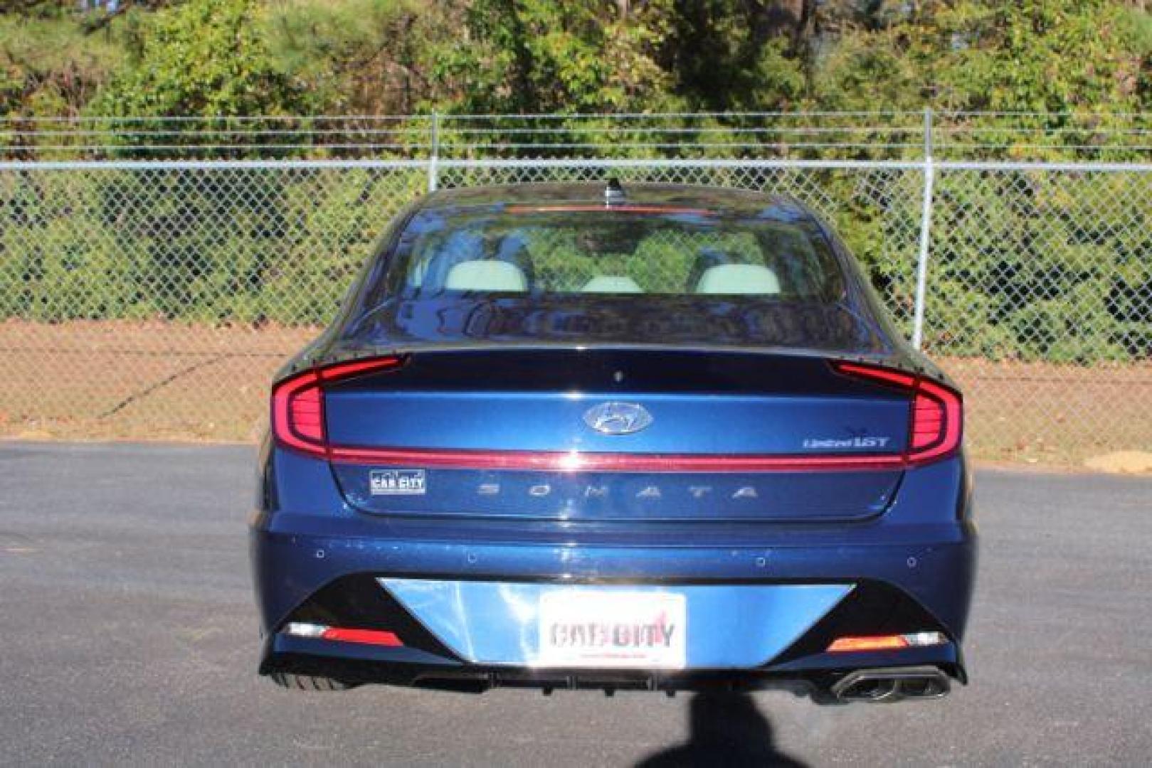 2022 Hyundai Sonata Limited (5NPEH4J22NH) with an 1.6L L4 DOHC 16V TURBO engine, 8-Speed Automatic transmission, located at 9146 Ocean Hwy West, Calabash, NC, 28467, (910) 579-1110, 33.928635, -78.576157 - 2022 Hyundai Sonata Limited - Photo#3